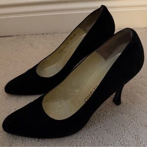Charles Jourdan Black Suede Heels/Pumps